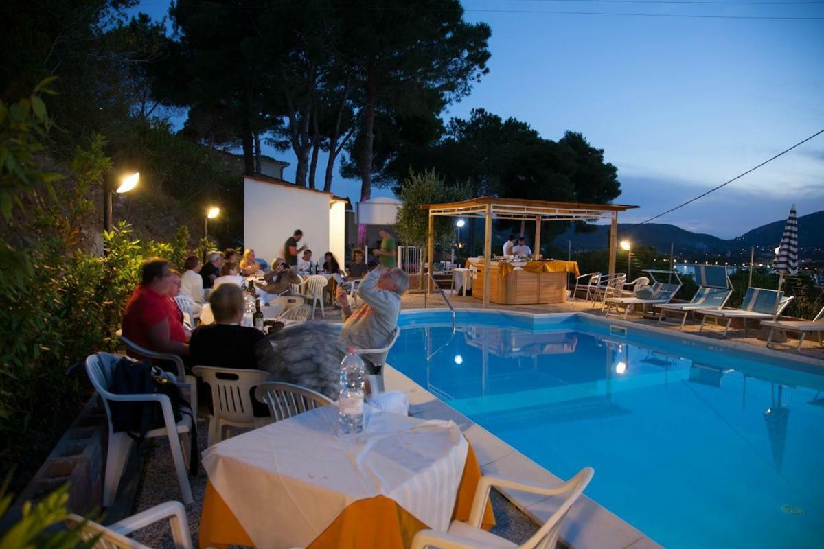 Vacanzamaredue 2 Residence Marina di Campo Εξωτερικό φωτογραφία